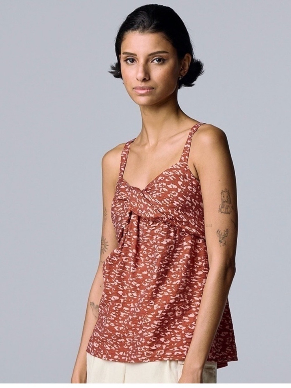 Simply Vera Wang V-Neck Twist Front Tank Too Size Large